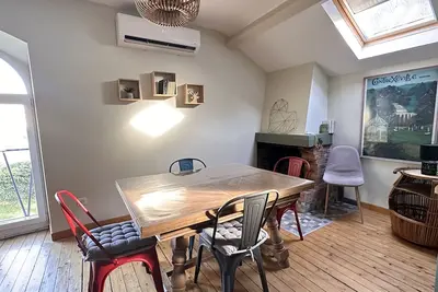 Image de Appartement T3 avec 2 belles chambres au coeur de Contrexéville