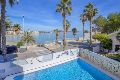 Image de Agréable appartement pour 6 personnes avec piscine, Wifi, climatisation, Tv et terrasse