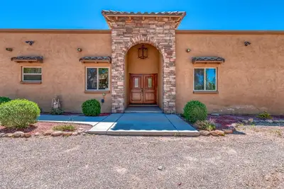 Image de Secluded Desert Haven in the middle of Tucson