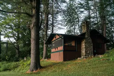 Image de Your Very Own Chalet! Stunning Lake and Mountain Views