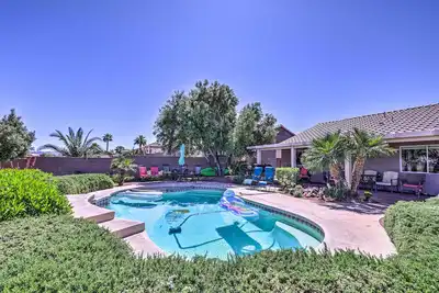 Image de Henderson Home w/ Pool + Mountain, Strip Views!