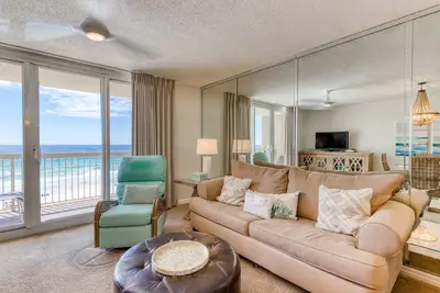 Image de Beachfront condo with gorgeous Gulf view, balcony, pools & hot tub