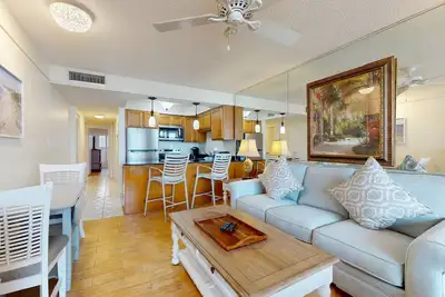 Image de Comfortable Bay View Unit, Near dining, shopping, and more