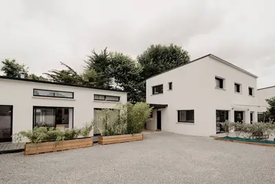 Image de Contemporary villa 160m2 + independent house 35 m2