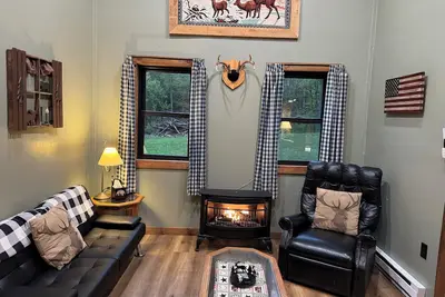 Image de Secluded Cabin outside of Dushore