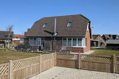 Image de Strandnahes Ferienhaus Matthes - Traumhaftes Ferienhaus Matthes Süderpiep 6