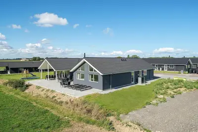 Image de Magnifique maison à Stege avec sauna