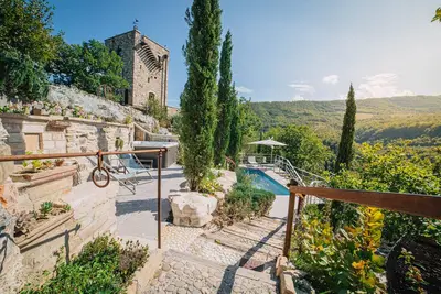 Image de MarcheAmore - La Roccaccia. Private Castle with Pool & Jacuzzi.