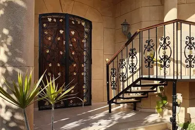 Image de Jolie maison au rez-de-chaussée avec jardin et belle terrasse