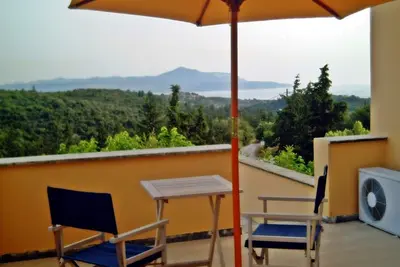 Image de Appartement de vacances Gavalochori pour 3 - 4 personnes avec 1 chambre à coucher - Maison jumelée