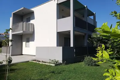Image de Modern Apartment in Kastel Stafilic With Fenced Garden