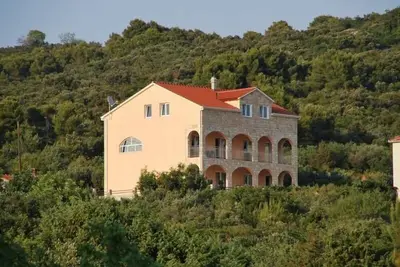 Image de Appartement de vacances Maslinica pour 1 - 4 personnes avec 1 chambre Ă coucher - Appartement de vac