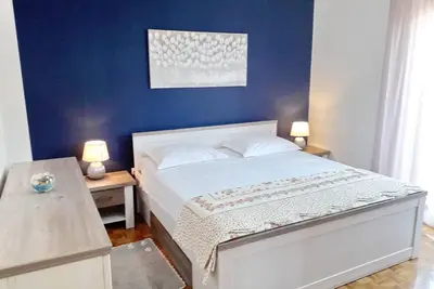 Image de Appartement de vacances Biograd na Moru pour 1 - 5 personnes avec 2 chambres à coucher - Logement de