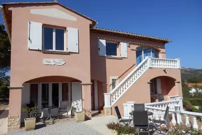 Image de Appartement de vacances pour 4 personnes env. 45 qmà Saint-Raphaël-Agay, Provence-Alpes-Côte d'Azur (Côte d'Azur)