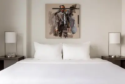 Image de Kasa | Austin | Exquisite 1bd/1ba 2nd Street District Apartment