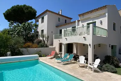 Image de Maison de vacances Les Issambres pour 1 - 12 personnes avec 6 chambres à coucher - Maison de vacance