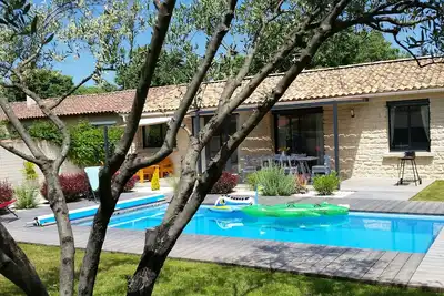 Image de Magnique villa avec piscine et jardin idéal pour se ressourcer.