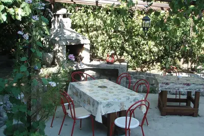 Image de Maison de vacances Ičići pour 4 - 5 personnes avec 2 chambres à coucher - Maison de vacances