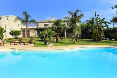Image de Maison de vacances Scicli pour 1 - 16 personnes avec 7 chambres à coucher - Maison de vacances