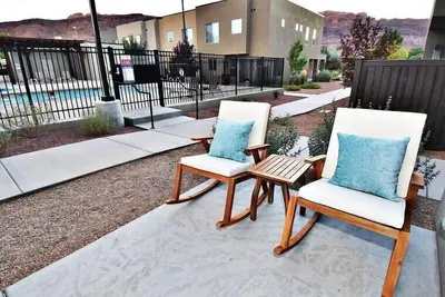 Image de Entrada at Moab 619 and 623 | Townies | Pool/Spa | Garage | Same Day Booking