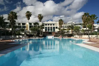 Appartement de vacances Costa Teguise pour 1 - 4 personnes avec 2 chambres à coucher - Maison mitoye