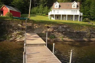 Image de Nouvellement rénové Maison sur le lac St. Catherine