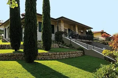 Image de Maison de vacances Pozzolengo pour 1 - 12 personnes avec 6 chambres à coucher - Maison de vacances
