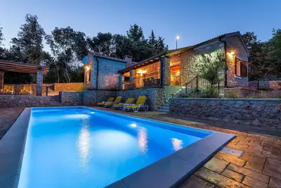 Image de Maison de vacances Posedarje pour 1 - 8 personnes avec 3 chambres Ă coucher - Maison mitoyenne