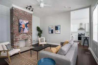 Image de Celestine Suite | A 5-Block Walk to King Street