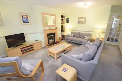 Image de Orchard Mews is a lovely holiday cottage in the village of Barnham in West Sussex