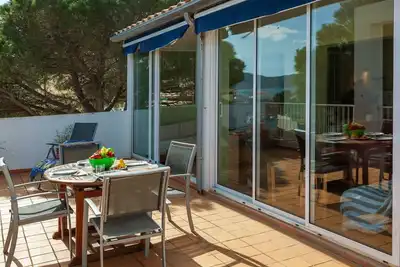 Image de Confortable appartement pour 5 personnes avec Tv, terrasse et parking