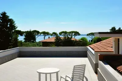 Image de Attic | Garda Bloom Holiday Apartments at Lake Garda
