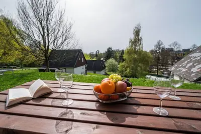 Image de Belle maison de vacances privée avec piscine, Wifi, Tv, terrasse, animaux admis et parking