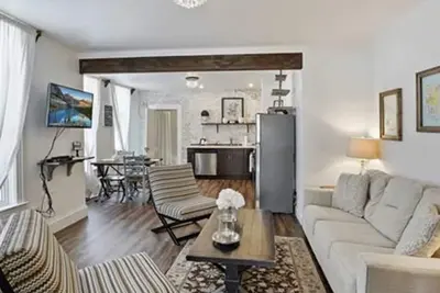 Image de House on the Hill Minutes Minutes From Kendall Yards and Downtown Spokane