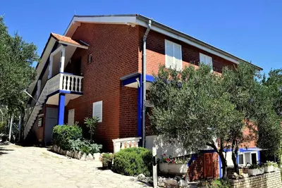 Image de Appartement de vacances Nevidane pour 1 - 6 personnes avec 3 chambres à coucher - Logement de vacanc