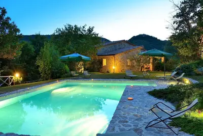 Image de Maison de vacances Umbertide pour 1 - 8 personnes avec 4 chambres à coucher - Maison de vacances