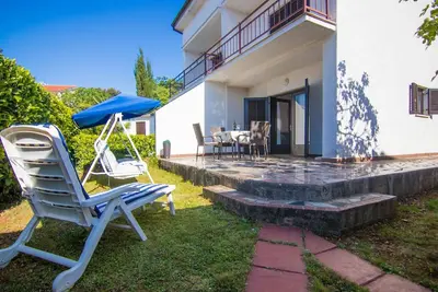 Image de Maison de vacances pour 4 personnes env. 80 qmà Milčetići, Baie de Kvarner (Krk)