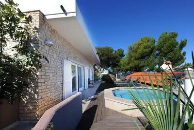 Image de Appartement de vacances Savudrija pour 1 - 6 personnes avec 2 chambres à coucher - Maison mitoyenne