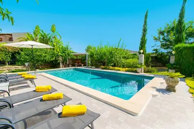 Image de Finca Tito Y Yaya près des plages et des restaurants pour 7 personnes avec piscine
