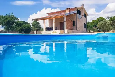 Image de Villa Stone Pearl with heated swimming pool