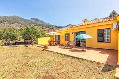 Image de Appartement de vacances Los Llanos de Aridane pour 2 - 6 personnes avec 3 chambres à coucher - Maiso