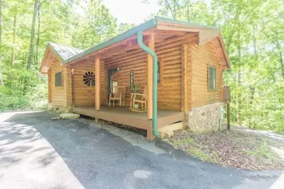 Image de Secluded Getaway with Private Hot Tub! Peaceful