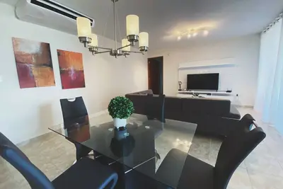 Image de Luxury 2 Bedroom Condo at Solarea Beach Resort