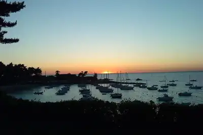 Image de Villa En Bois Les Pieds Dans L Eau - Quimiac