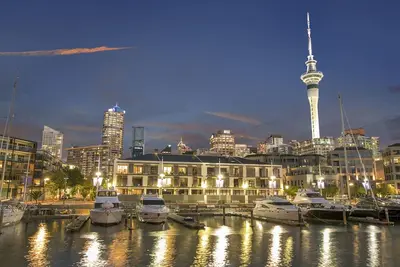 Image de Beautiful, quiet, city centre, waterfront apartment, with stunning views