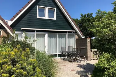 Image de Maison de vacances Julianadorp aan Zee pour 1 - 4 personnes avec 2 chambres à coucher - Maison jumel