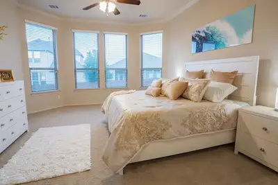 Image de Nw Austin Getaway in Leander, Crystal falls Golf Course, Heb Center, Cedar Park