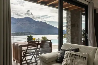 Image de Appartement de vacances Vercana pour 1 - 6 personnes avec 2 chambres à coucher - Maison mitoyenne