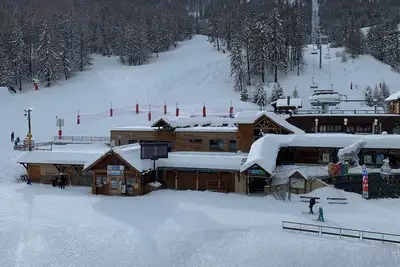 Image de Studio au  cœur et aux pieds des pistes de la station 1600m, immeuble saporo