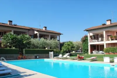 Image de Appartement de vacances pour 4 personnes env. 70 qmà Solarolo, Lac de Garde (Rive ouest du lac de Garde)